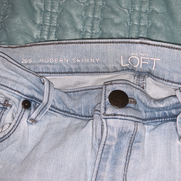 Jeans - Picture 3 of 3